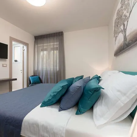 Villa Elena By Briskva