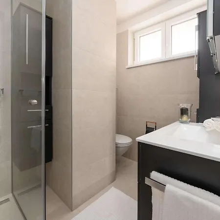 Elena By Briskva Villa