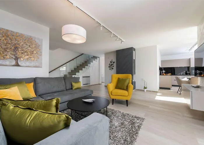 ヴィラ Elena By Briskva ポレッチ