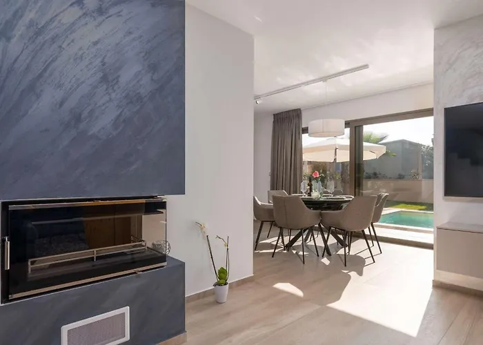 Elena By Briskva Пореч