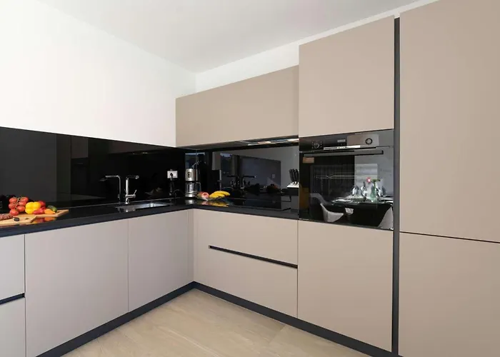 Elena By Briskva * ポレッチ