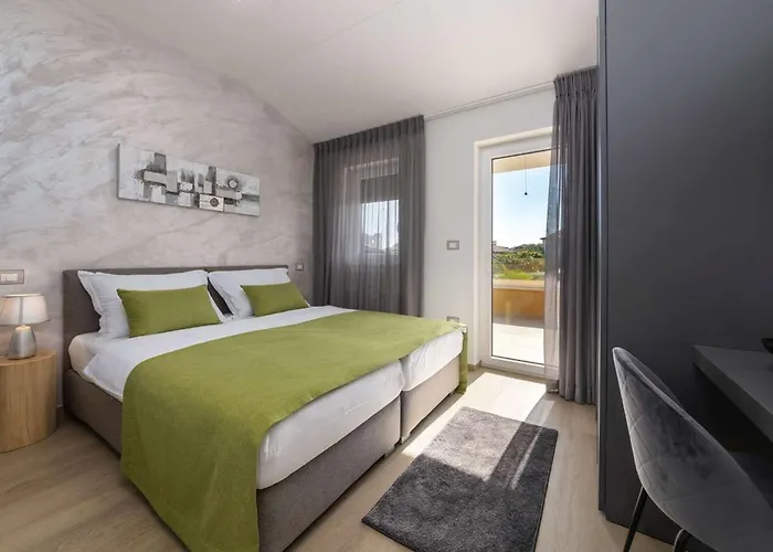 Villa Elena By Briskva *